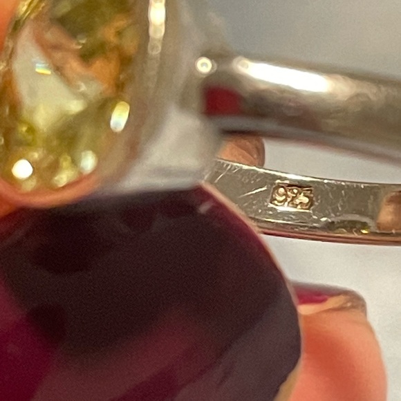 Sterling ring - Picture 6 of 8